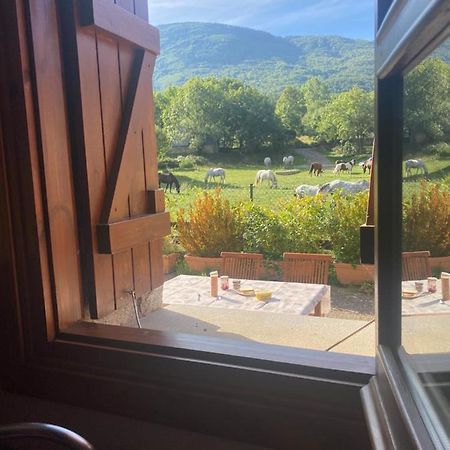 Apartamento Check-In Casas Cumbre De Benasque Eriste Exterior foto